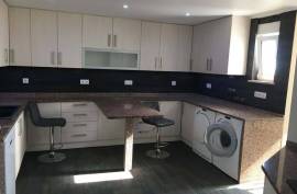Fully renovated 4 bedroom apartment with sea and mountain view - Cascais
