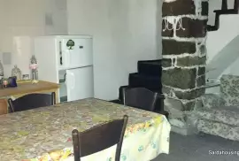 Haus mit Lager und Land in Oschiri, Sardinien