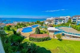 Frontal Sea view 4-beds and 4-baths Villa in Riviera, Sveti Vlas, Dinevi Resort