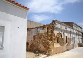 Two old houses with/ Land