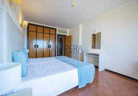 Three Bedroom Duplex Apartment, Terrace with Sea Views in Hotel Unit - Albufeira