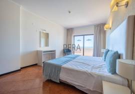 Three Bedroom Duplex Apartment, Terrace with Sea Views in Hotel Unit - Albufeira