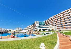Three Bedroom Duplex Apartment, Terrace with Sea Views in Hotel Unit - Albufeira
