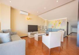 Three Bedroom Duplex Apartment, Terrace with Sea Views in Hotel Unit - Albufeira