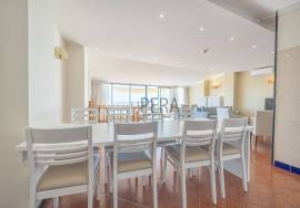 Three Bedroom Duplex Apartment, Terrace with Sea Views in Hotel Unit - Albufeira