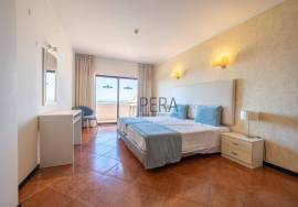 Three Bedroom Duplex Apartment, Terrace with Sea Views in Hotel Unit - Albufeira