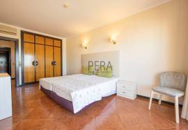 Three Bedroom Duplex Apartment, Terrace with Sea Views in Hotel Unit - Albufeira