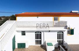 House T5 plus 3 independent T2 apartments, located in Tunes - Algarve House T5 plus 3 independent T2 apartments, located in Tunes - Algarve