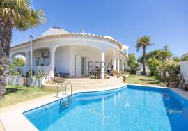 House T4 + 3 Quinta do Rodrigo - Portimão