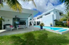 Mauritius Grand Baie large contemporary villa