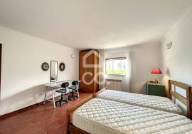 2 bedroom apartment with parking in Foz do Arelho