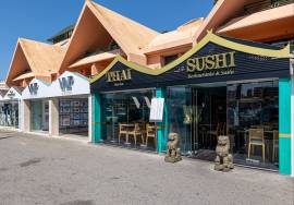 Commercial establishment for sale in Vilamoura Marina, panoramic view