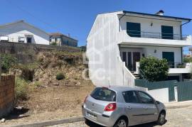 Land for Sale for House Construction in Baguim do Monte