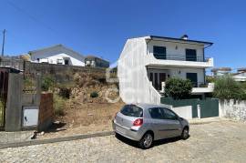 Land for Sale for House Construction in Baguim do Monte