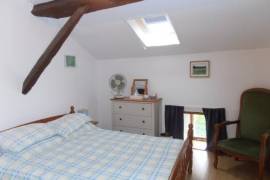 €99700 - Pretty 3 Bedroomed Cottage With A Garden and Barn. Ideal Holiday Home