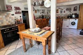 €349950 - Beautiful 4 Bedroom Old House in a Quiet Hamlet