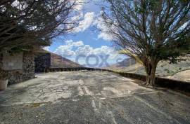2 Bedroom Finca For Sale
