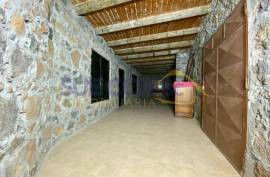 2 Bedroom Finca For Sale