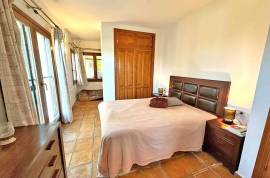 7 Bedrooms - Finca - For Sale 7 Bedrooms - Finca - For Sale