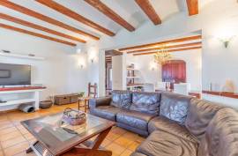 7 Bedrooms - Finca - For Sale 7 Bedrooms - Finca - For Sale