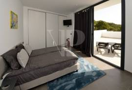 3 Bedrooms - Villa - For Sale 3 Bedrooms - Villa - For Sale