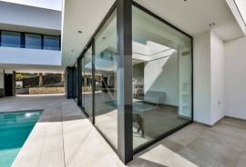 3 Bedrooms - Villa - For Sale 3 Bedrooms - Villa - For Sale