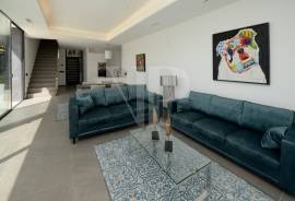 3 Bedrooms - Villa - For Sale 3 Bedrooms - Villa - For Sale