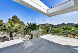 3 Bedrooms - Villa - For Sale 3 Bedrooms - Villa - For Sale