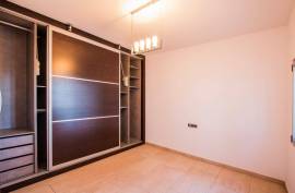 4 Bedrooms - Villa - For Sale