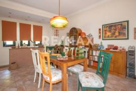 Maisonette 225 sq.m for sale