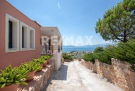 Maisonette 225 sq.m for sale