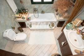 Maisonette 225 sq.m for sale