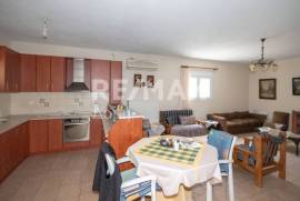 Building 420 sq.m for sale