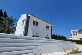 House (Detached) in Coral Bay, Paphos for Sale