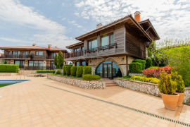 Luxury house wIth sea / pool vIew and 4 bedrooms In SozopolIs holIday complex, Sozopol