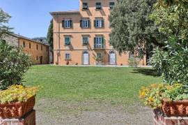 Historic villa with farmhouse