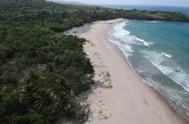Beachfront Property In Cambiaso