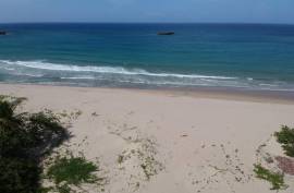 Beachfront Property In Cambiaso
