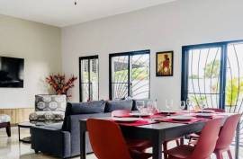 Modern Family Home In Cabrera