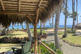 Ecological Oceanfront Retreat