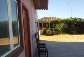 Excellent 4 Bed Property With Land For Sale in Setubal