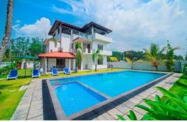 Stunning 4 Bed Villa For Sale in Kosgoda Sri