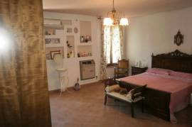 Excellent 3 Bed House For Sale in Lombardy Italy