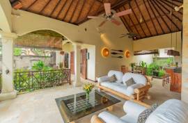 Luxury 7 bed Villa Complex For Sale in Bali