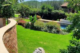 Luxury 3 house, 9 Bed Estate For Sale In Johannesburg South Africa with Great Business