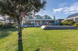 Stunning 3 Bed Home For Sale in Grotto Bay Western Cape South