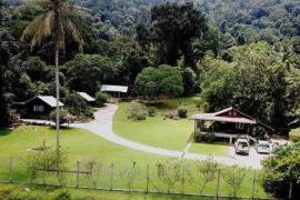 Stunning 4 Bedroom Property For Sale in Langkawi