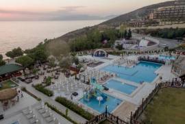 Luxury Studio Apartment For Sale in Ramada Resort Kusadasi