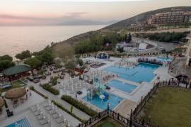 Luxury Studio Apartment For Sale in Ramada Resort Kusadasi