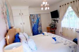 Superb 9 Bed Guest House For Sale in Queensburgh Durban South